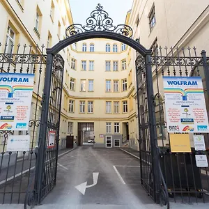zkontrolujte dostupnost